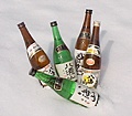 イメージ 雪の上の酒